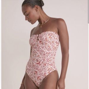 NWT vineyard vines one piece🩱